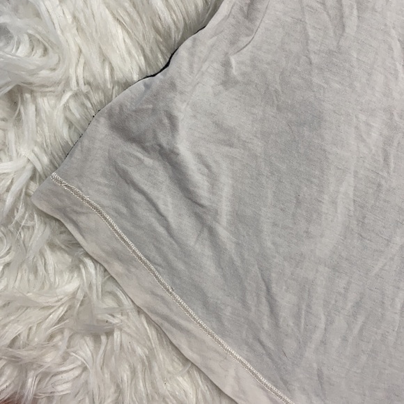 Lululemon Devotion Short Sleeve Tee sz 4 - Picture 4 of 9